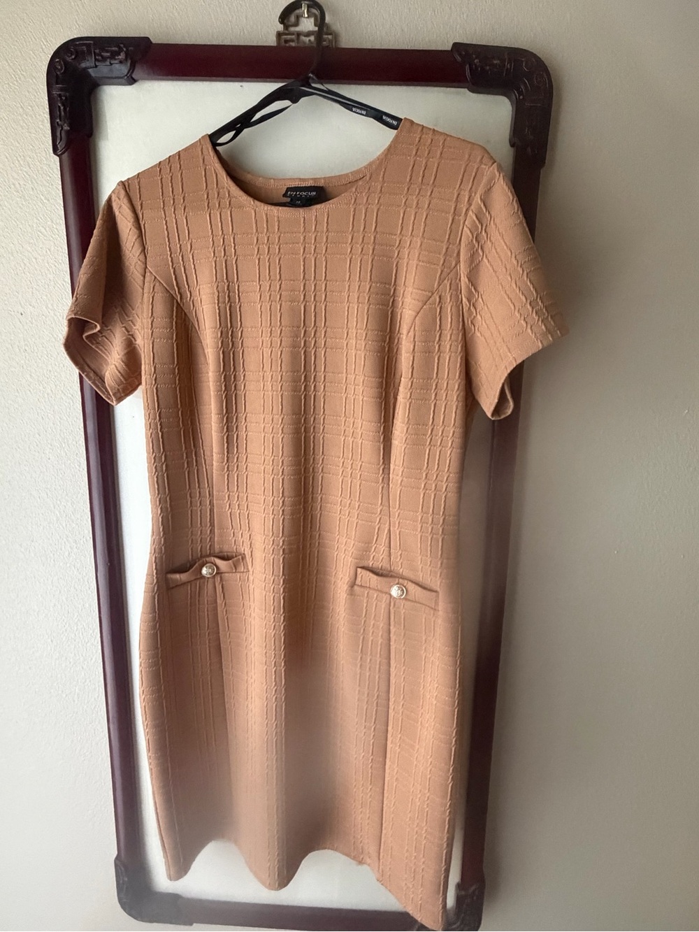 Enfocus Studio Tan Textured Short-Sleeve Midi Dress